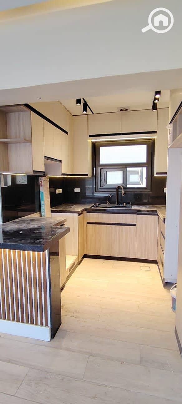 2 1000446810. jpg