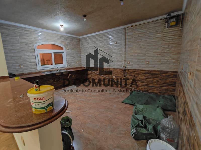 Rooftop apartment for rent in Al Yasmeen 2, area 285 square meters with a large terrace – další