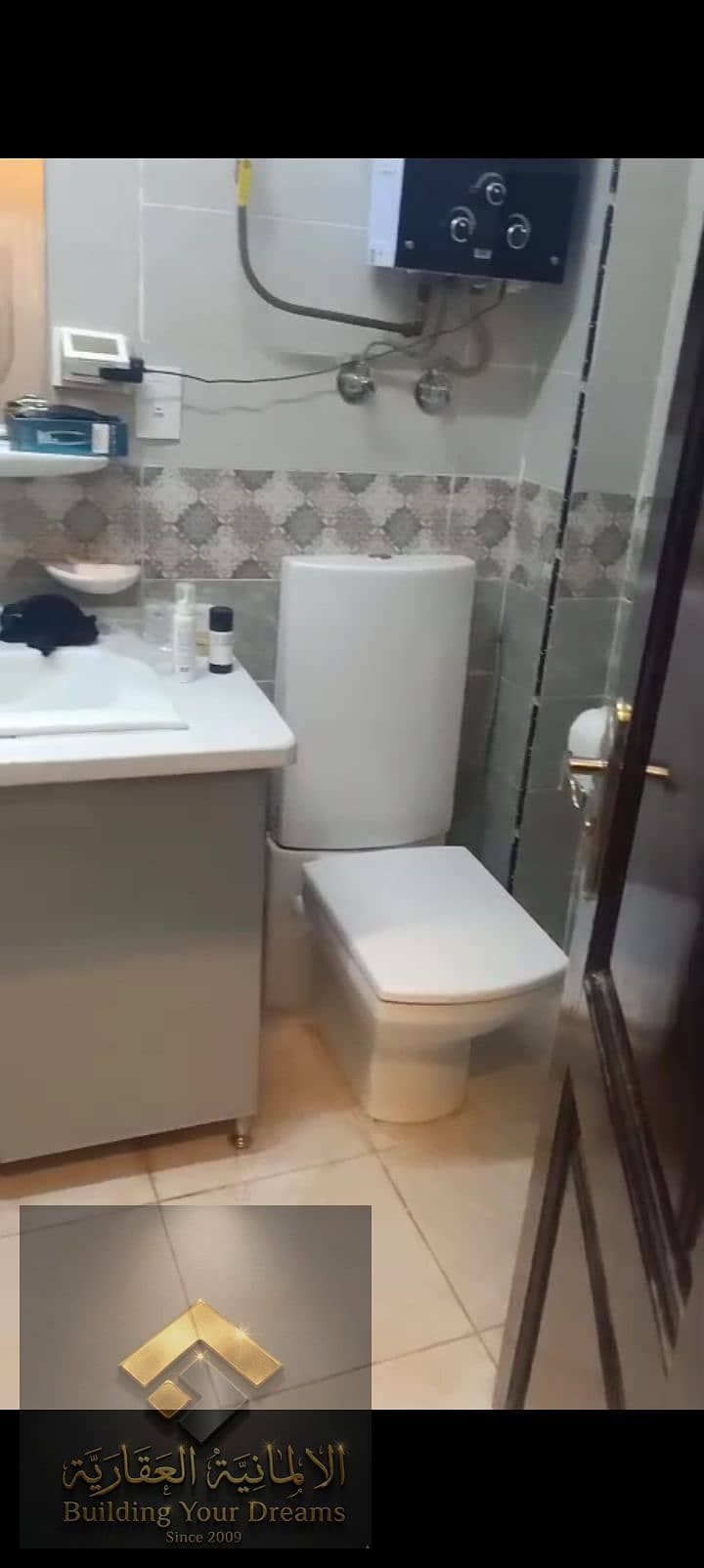 8 394548. jpg