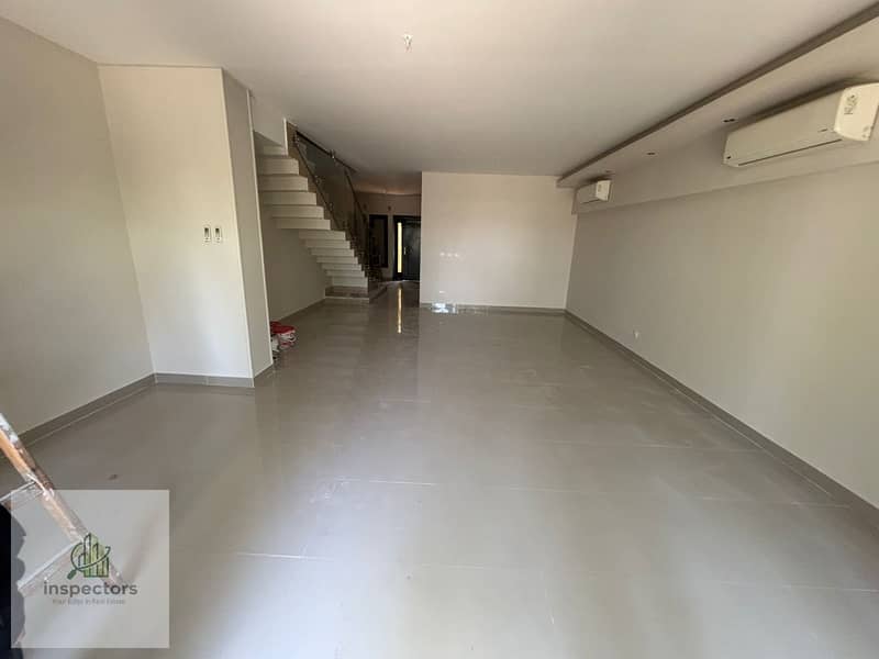 16 e54c08c5-afe6-4ec0-acf0-b052cc3b1a98 (1). jpg