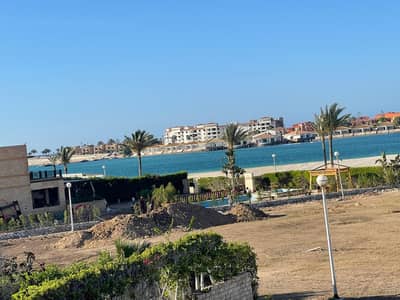 فیلا 5 غرف نوم للايجار في الساحل الشمالي، مطروح - فيلا للإيجار مارينا 4 اول صف بحيرة رملية