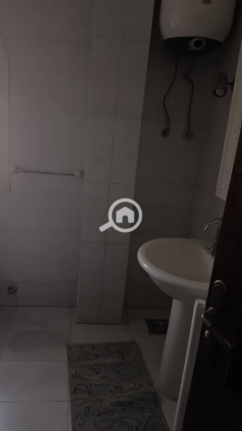 5 1000392602. jpg