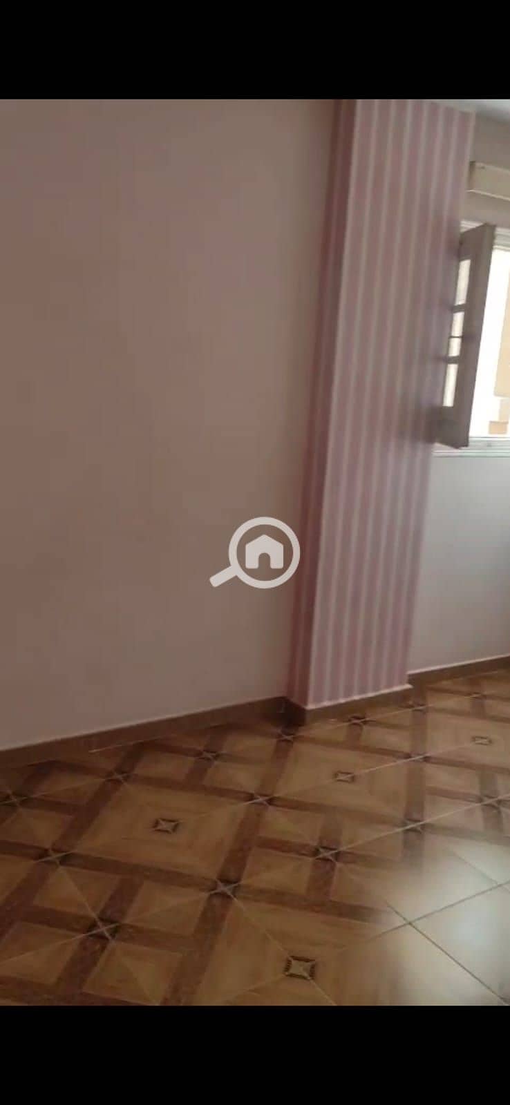 Apartment for rent in Al-Ma'raj Al-'Ula, very close to Carrefour. 22,000, 4 rooms, 2 bathrooms, 200 meters, a large reception area with 3 pieces, second floor, elevator, electricity, gas, and water meters. An excellent location next to all services and close to all main roads. Video WhatsApp 01503622666. - Widok 2