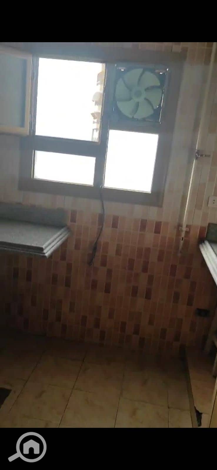 Apartment for rent in Al-Ma'raj Al-'Ula, very close to Carrefour. 22,000, 4 rooms, 2 bathrooms, 200 meters, a large reception area with 3 pieces, second floor, elevator, electricity, gas, and water meters. An excellent location next to all services and close to all main roads. Video WhatsApp 01503622666. - Widok 5