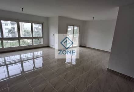 4 Bedroom Flat for Rent in Madinaty, Cairo - f7f73ef5-b857-48f2-a612-401f5a3dda12. jpg 4 Bedroom Flat for Rent in Madinaty, Cairo - f7f73ef5-b857-48f2-a612-401f5a3dda12. jpg