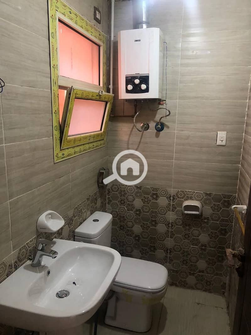 7 1001141162. jpg