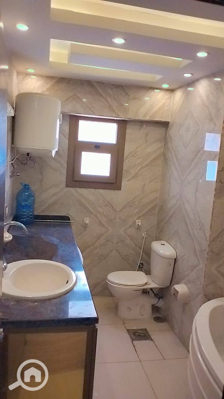 11 1000425460. jpg