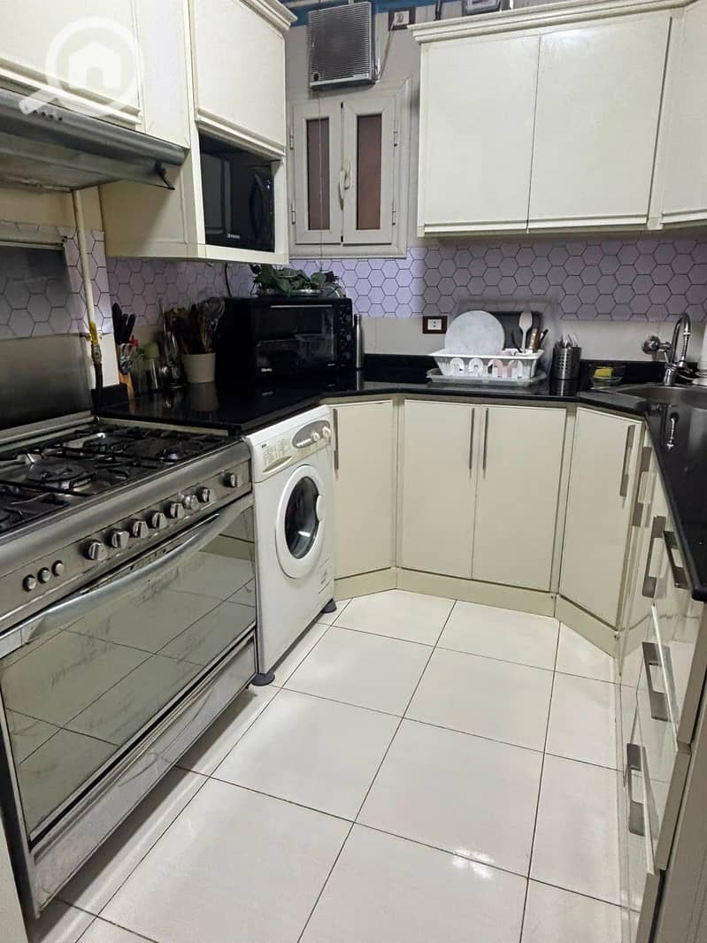 Apartment for sale in the 8th District; prime location facing The Gate Mall. – pohled 3