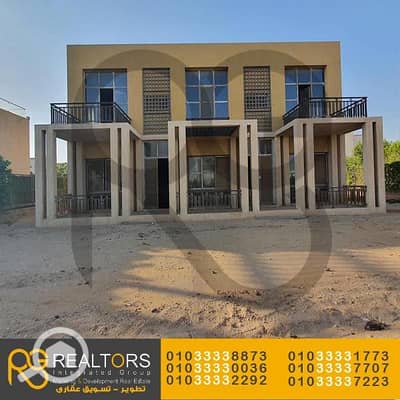 4 Bedroom Villa for Sale in Sheikh Zayed, Giza - 0 (1). jpg