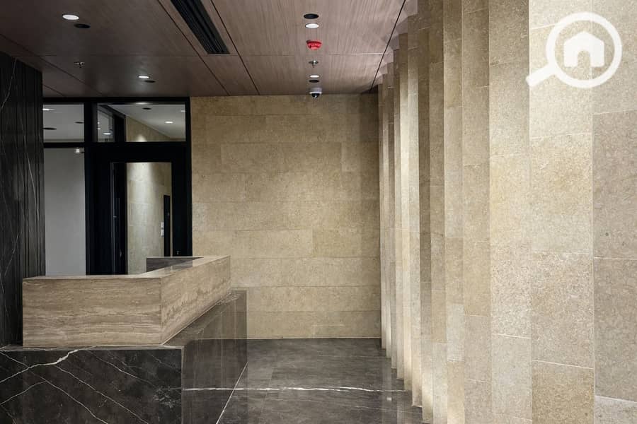 Office space of 151 m² for rent in the most luxurious office building directly on the Northern Teseen in Cairo Festival CFC, New Cairo. – další