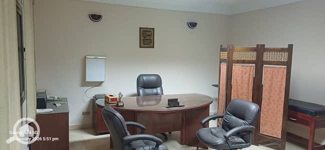 مکتب  للايجار في مصر الجديدة، القاهرة - 33736. jpg