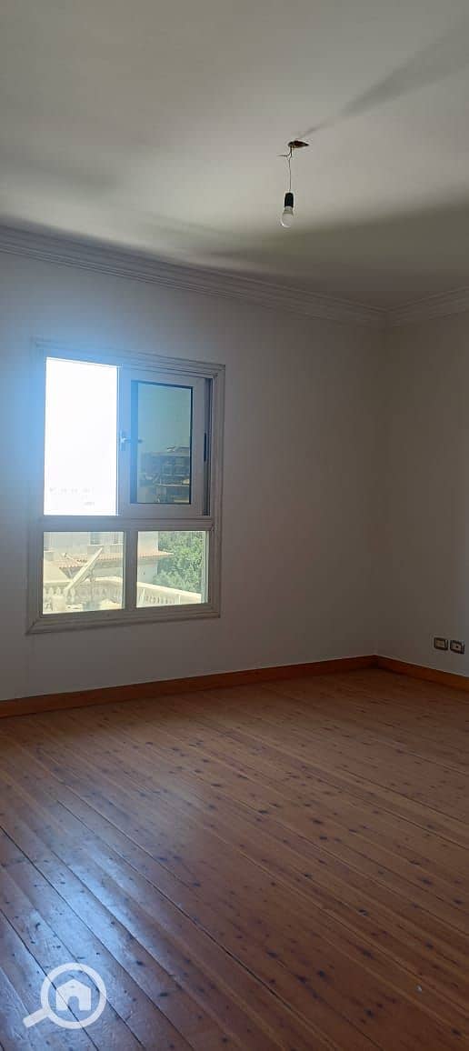 5 32961. jpg