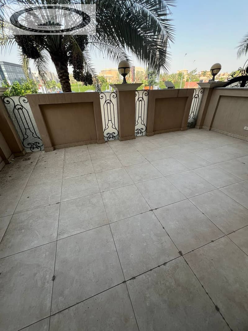 7 d192f487-3b39-41eb-934f-e8e71f4d2ea8. jpg