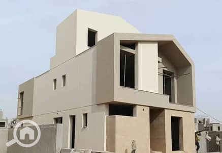 4 Bedroom Villa for Sale in Sheikh Zayed, Giza - WhatsApp Image 2026-02-11 at 6.39. 01 PM (1). jpeg 4 Bedroom Villa for Sale in Sheikh Zayed, Giza - WhatsApp Image 2026-02-11 at 6.39. 01 PM (1). jpeg