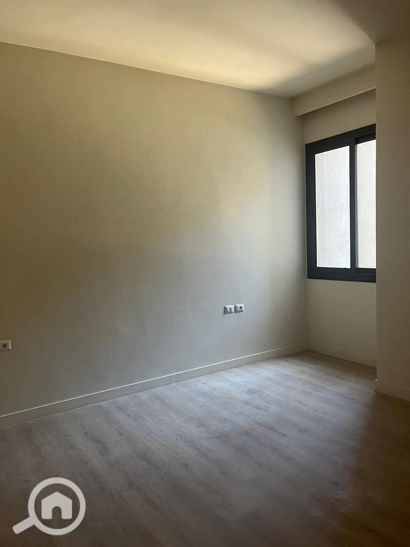 A finished apartment ready for residence in Ilgiria Sodik inside Beverly Hills - Bild 5