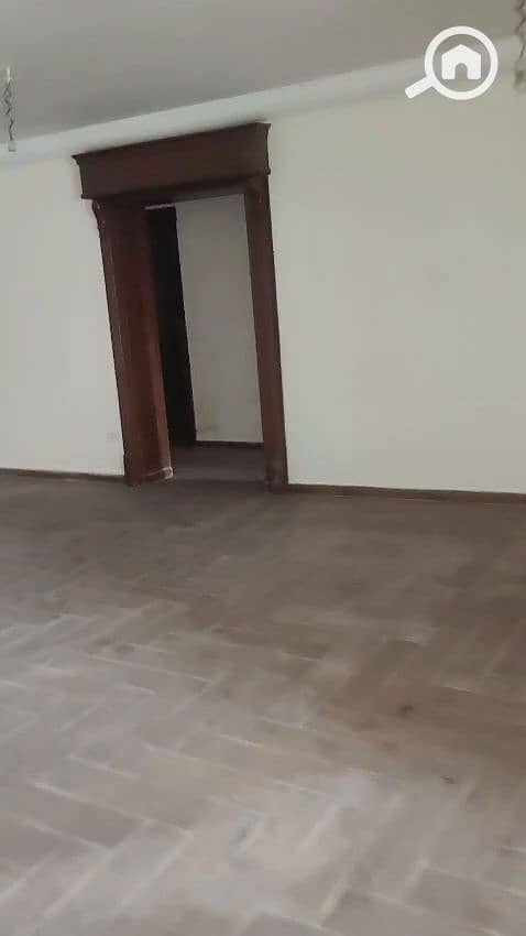 8 1000438490. jpg
