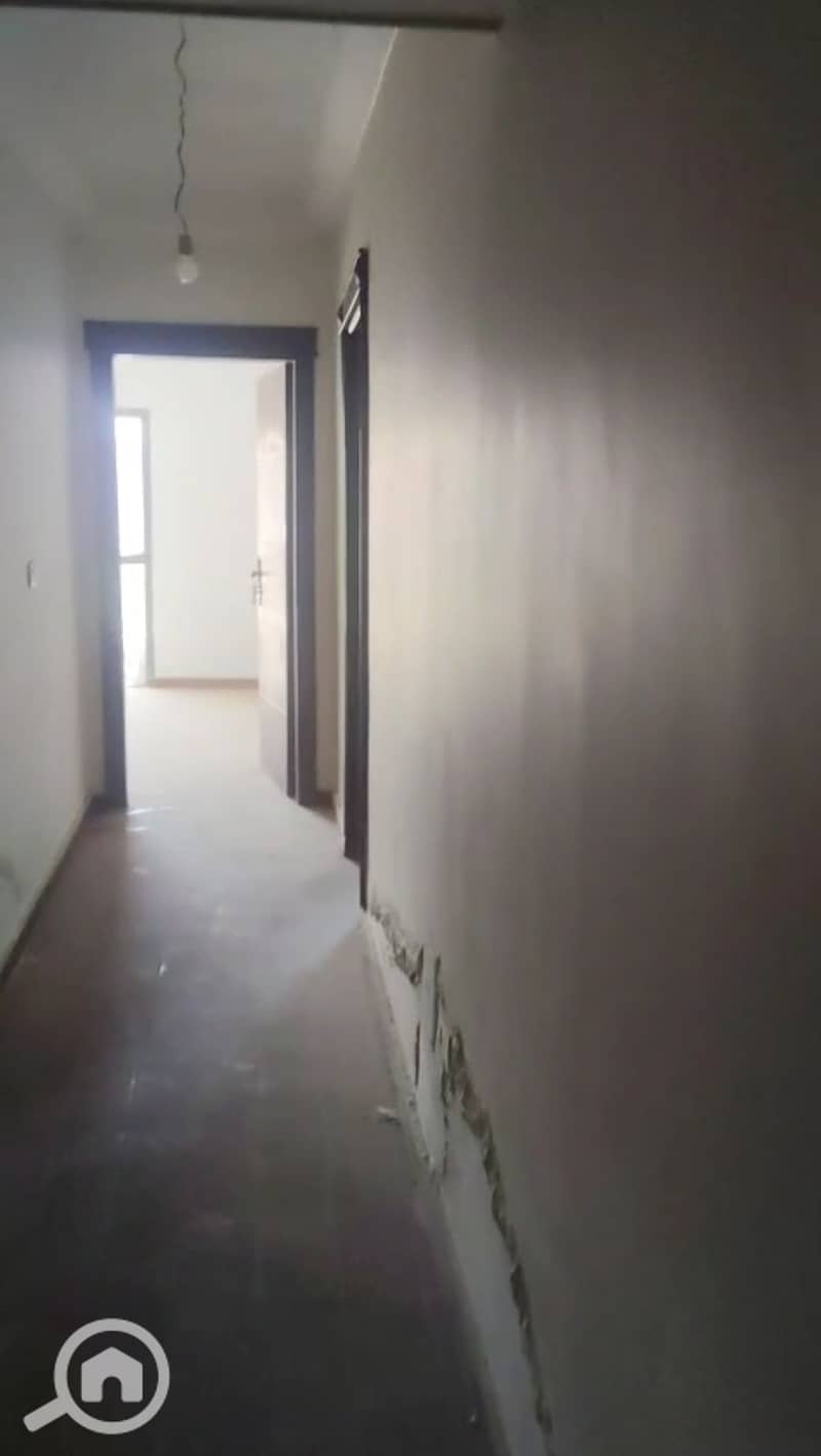 10 1000438521. jpg