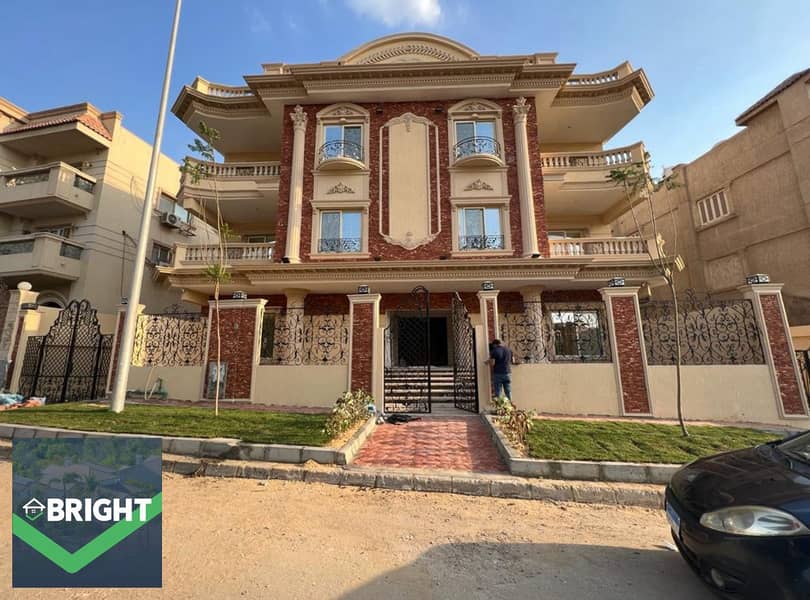 Unbeatable price: 225m² apartment, ready for immediate handover, ultra-super-lux finished, with a distinctive view—available for a limited time. - Bild 2