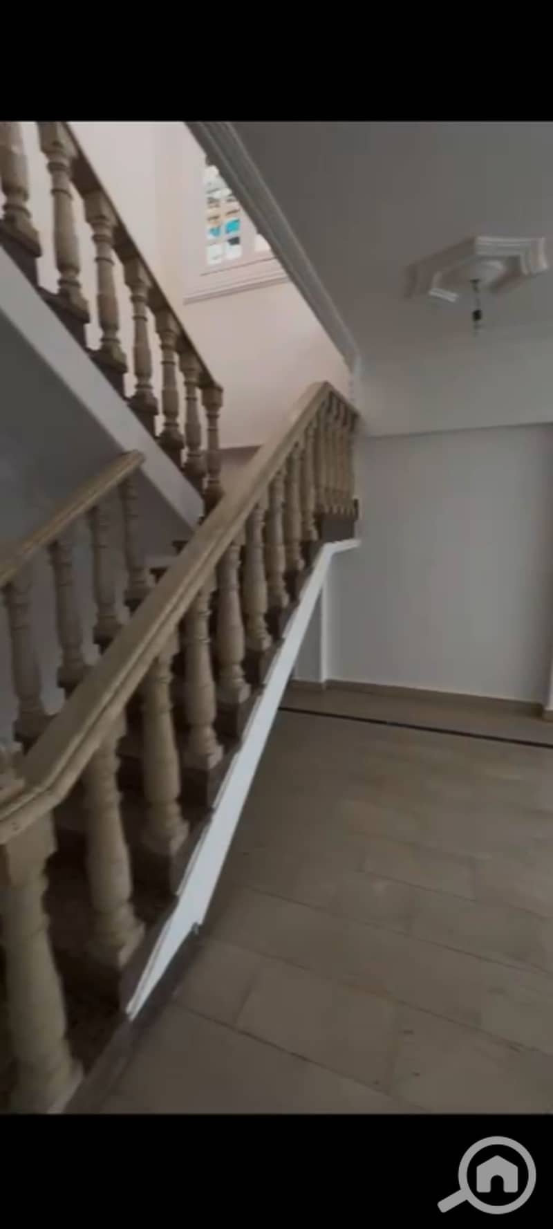 20 1000359389. jpg