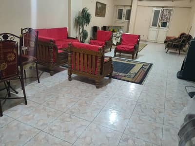 3 Bedroom Flat for Sale in Haram, Giza - شقة للبيع في موقع متميز علي ترسا الرئيسي الشقه مسجله شهر عقاري