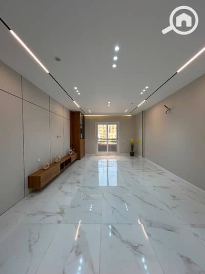 3 Bedroom Flat for Sale in Hadayek al-Ahram, Giza - WhatsApp Image 2026-07-17 at 5.40. 48 PM. jpeg 3 Bedroom Flat for Sale in Hadayek al-Ahram, Giza - WhatsApp Image 2026-07-17 at 5.40. 48 PM. jpeg