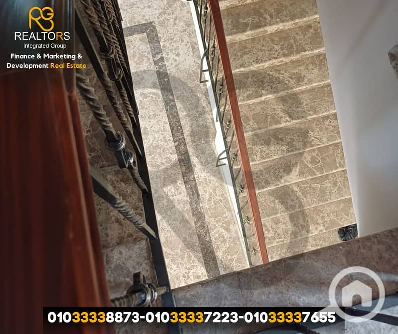 For Sale: Twin House Villa - Bild 6