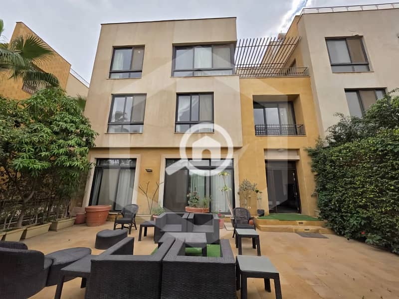 City Villa Fully Finished for sale with Kitchen Appliances & Kitchen Cabinets & ACs Ready To Move in Westown, Sodic, El Sheikh Zayed - Ansicht 5