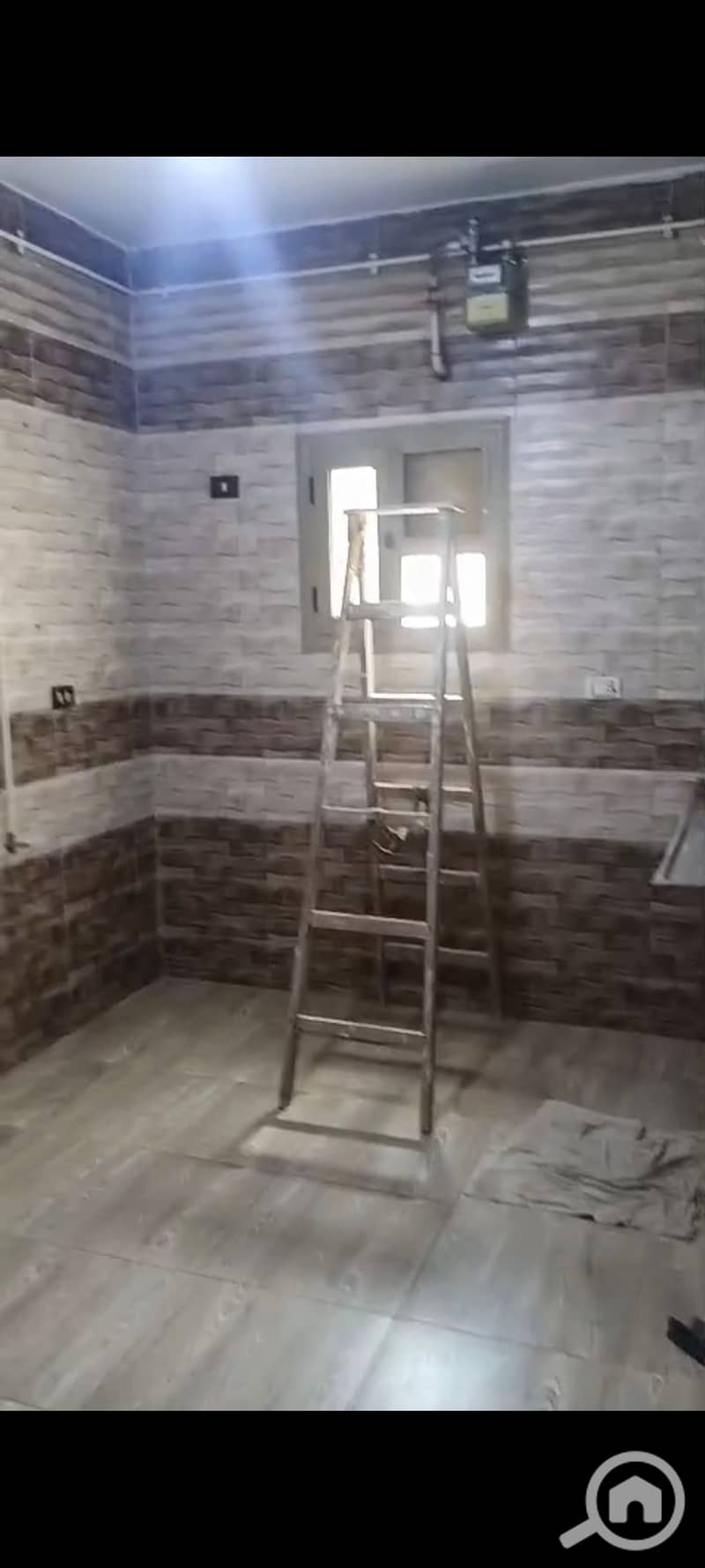 8 1000398814. jpg