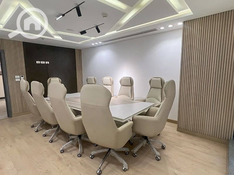 11 WhatsApp Image 2025-11-06 at 16.55. 31 (2). jpeg