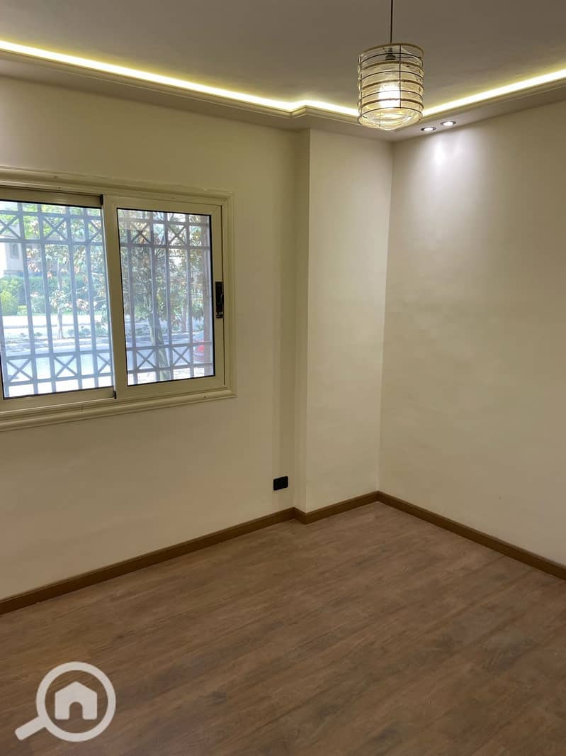 10 cbfe45a8-7e85-4abc-ae67-de1e1b206b36. jpg