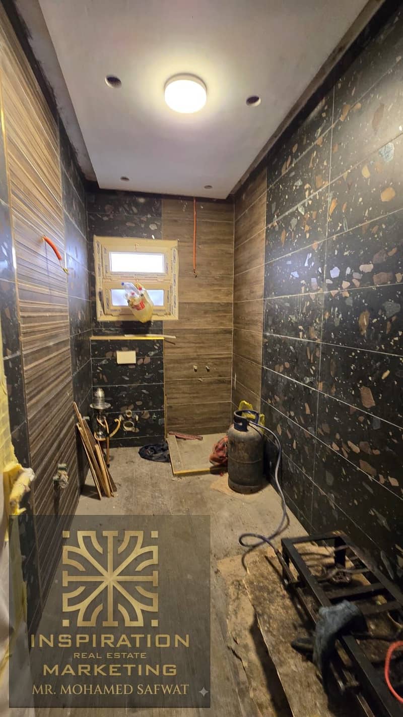 Luxury apartment for rent in the Southern Lotus (Residential/Administrative) | First residence with air conditioning and kitchen description: Exceptional rental opportunity in a strategic location in Fifth Settlement! Elegant apartment - Aanzicht 4