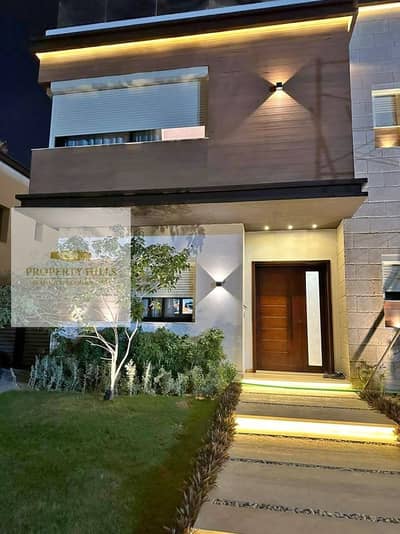 5 Bedroom Villa for Sale in New Cairo, Cairo - 712845415_989296407244799_3461425552183414287_n. jpg 5 Bedroom Villa for Sale in New Cairo, Cairo - 712845415_989296407244799_3461425552183414287_n. jpg