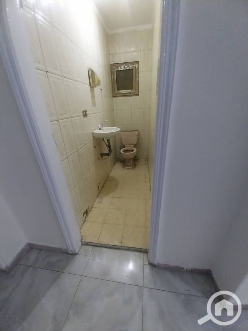 5 1000373092. jpg