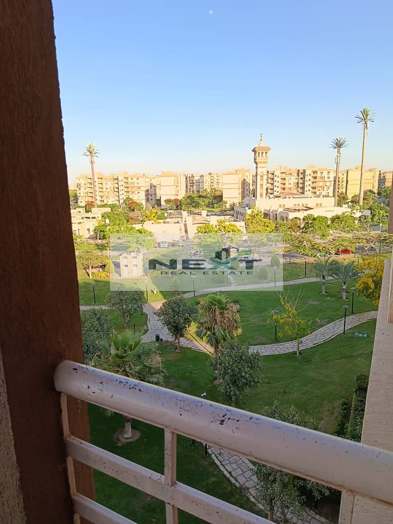 Apartment for rent in Madinaty at the lowest price, best location, and best view in B6. Area: 103 square meters. Layout: 3 bedrooms + 2 bathrooms + re - Widok 4