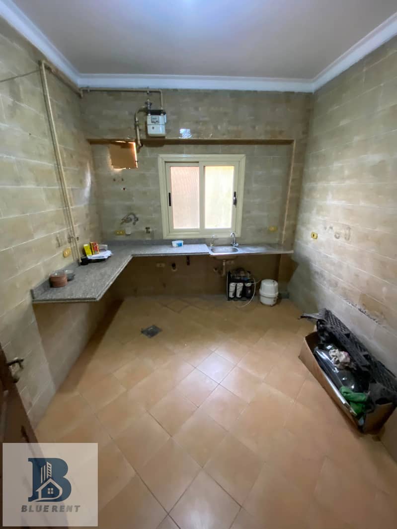 Apartment in a prime administrative location for rent in Al Yasmin Villas, First Settlement – další