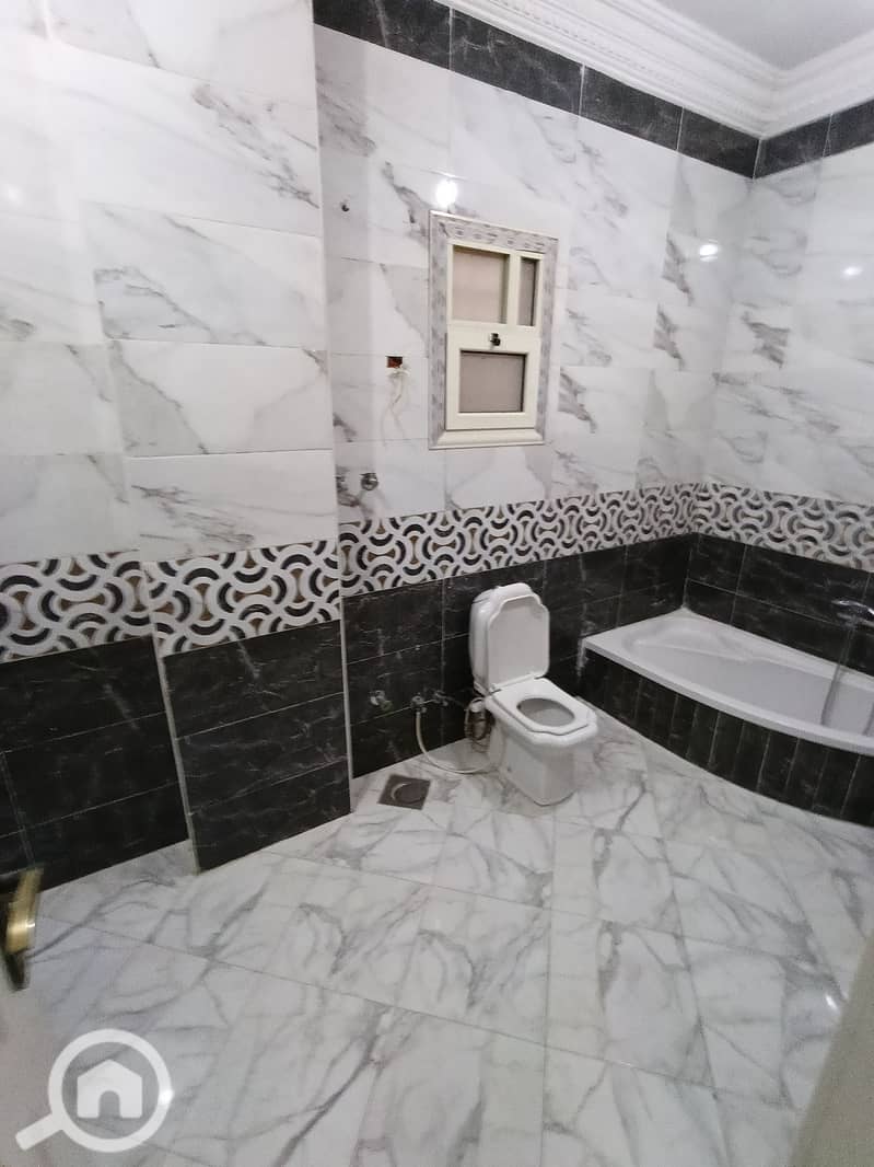 7 1000242336. jpg