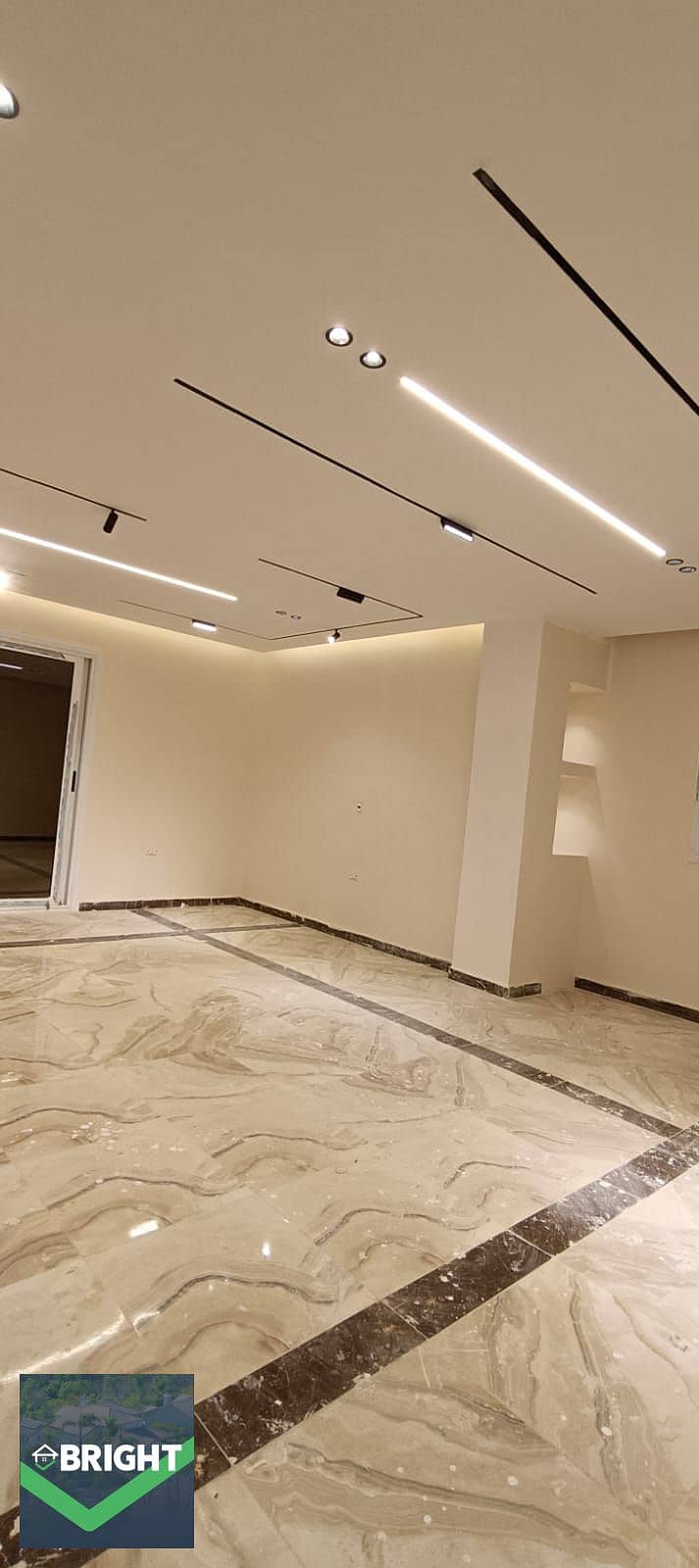 Unbeatable price: 180m² apartment, ready for immediate move-in, ultra-super-lux finish, featuring 2 Jacuzzis (limited-time offer). - Aanzicht 2