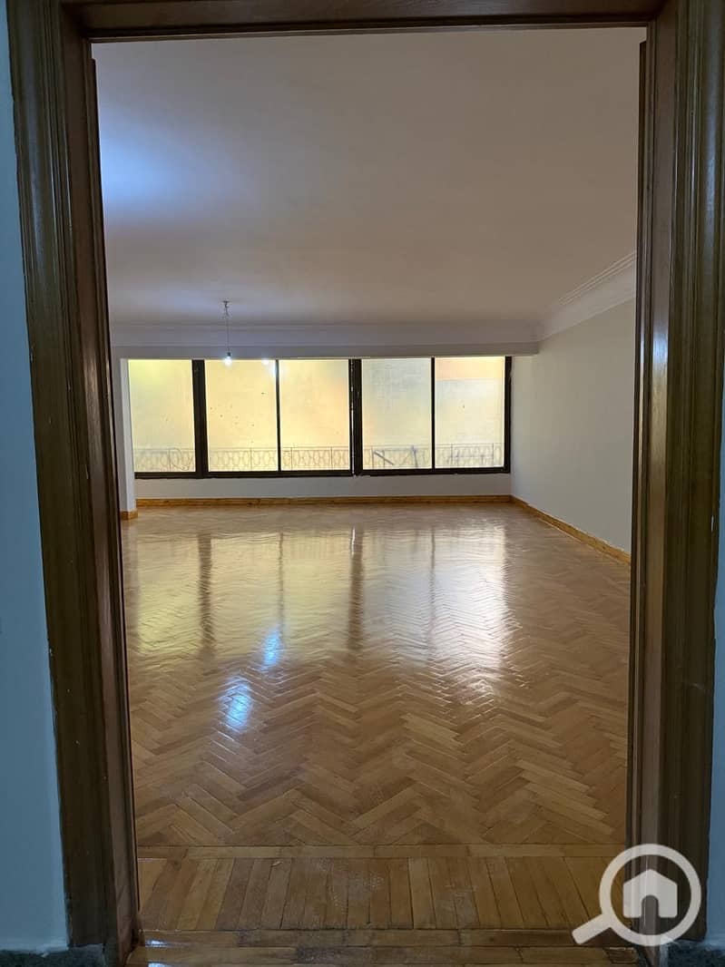 Office for rent in Maadi next to the satellite, 4 rooms - Vista 3