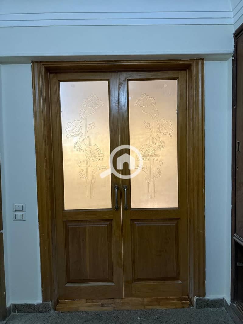 Office for rent in Maadi next to the satellite, 4 rooms - Vista 6