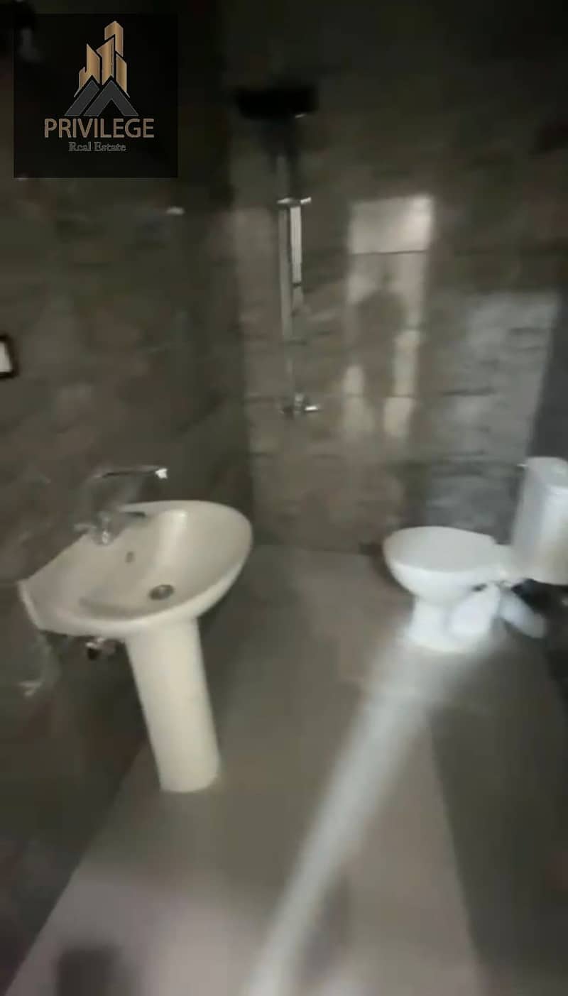 3 1000235409. jpg