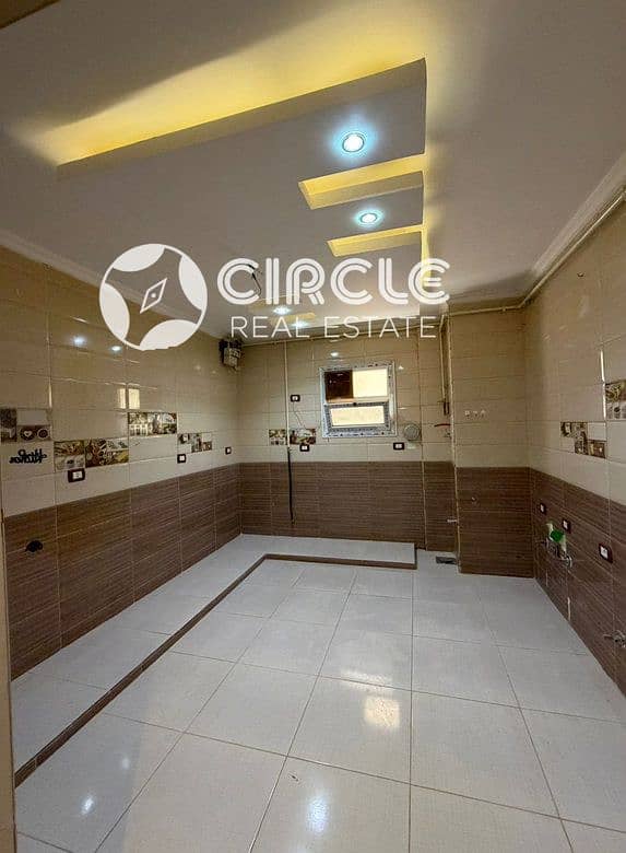 11 Image08. jpg