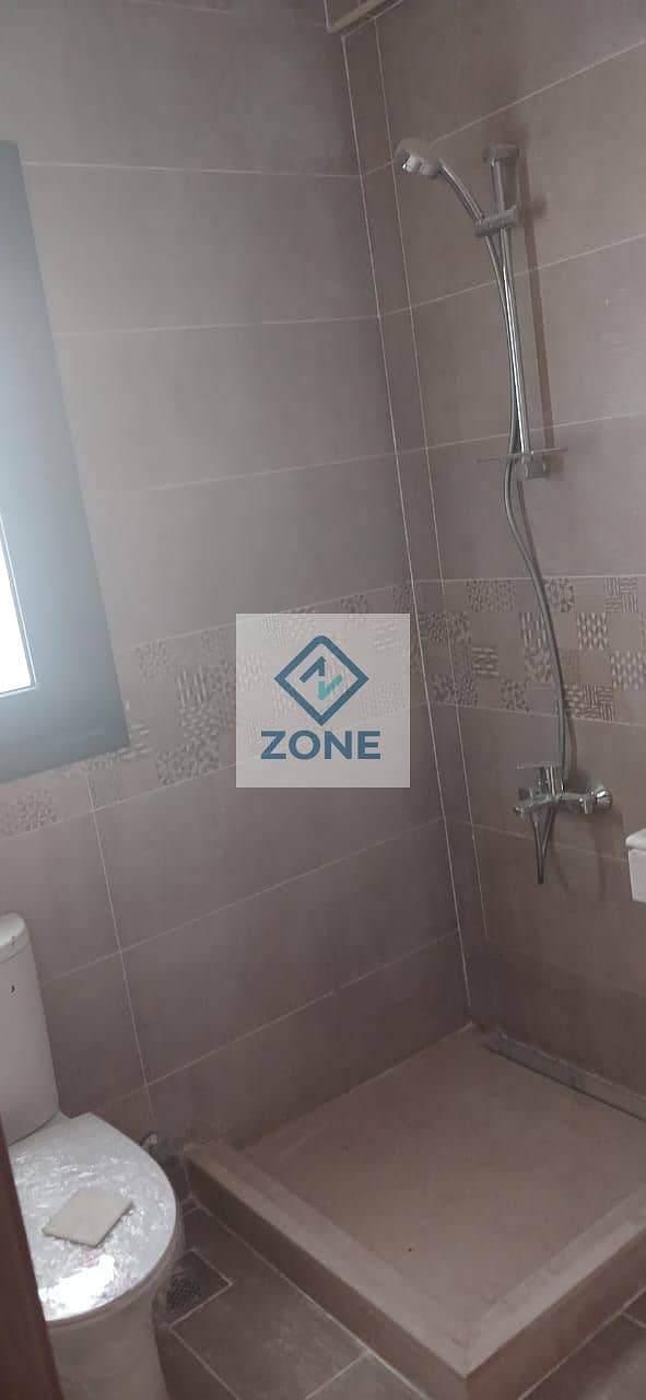 7 uytre. jpeg