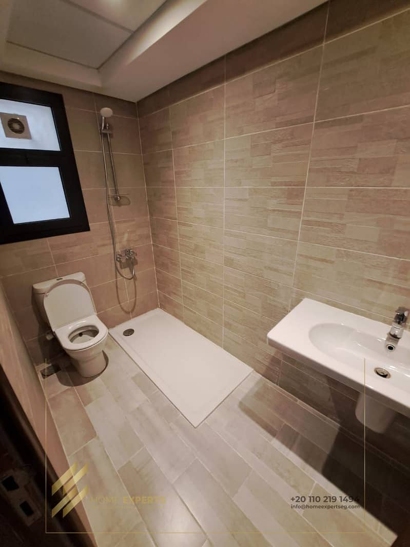 24 cca23ed1-f4bd-4295-980e-043039d14796. jpg