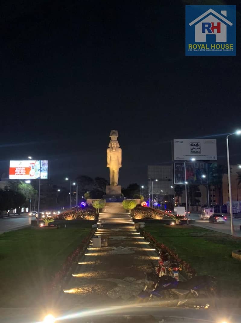 7 91175-تمثال-رمسيس-بصلاح-سالم. jpg