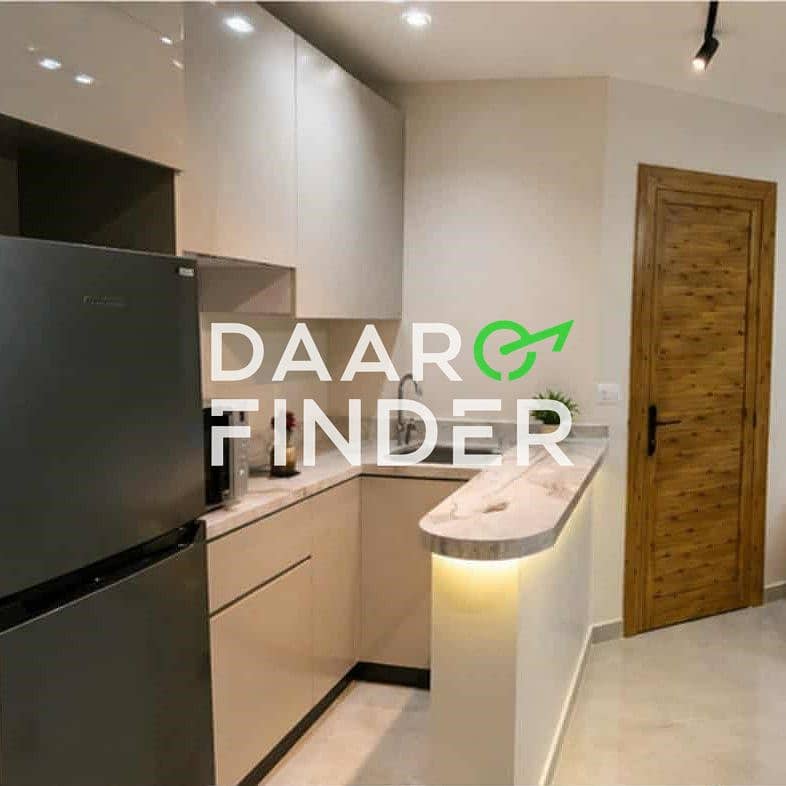 Own a well-located apartment in the heart of **Mohandessin**, situated on **Taiba Street behind Kadoura Restaurant**, one of the area's most desirable - Bild 3