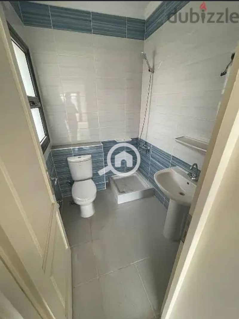 4 60818. jpg