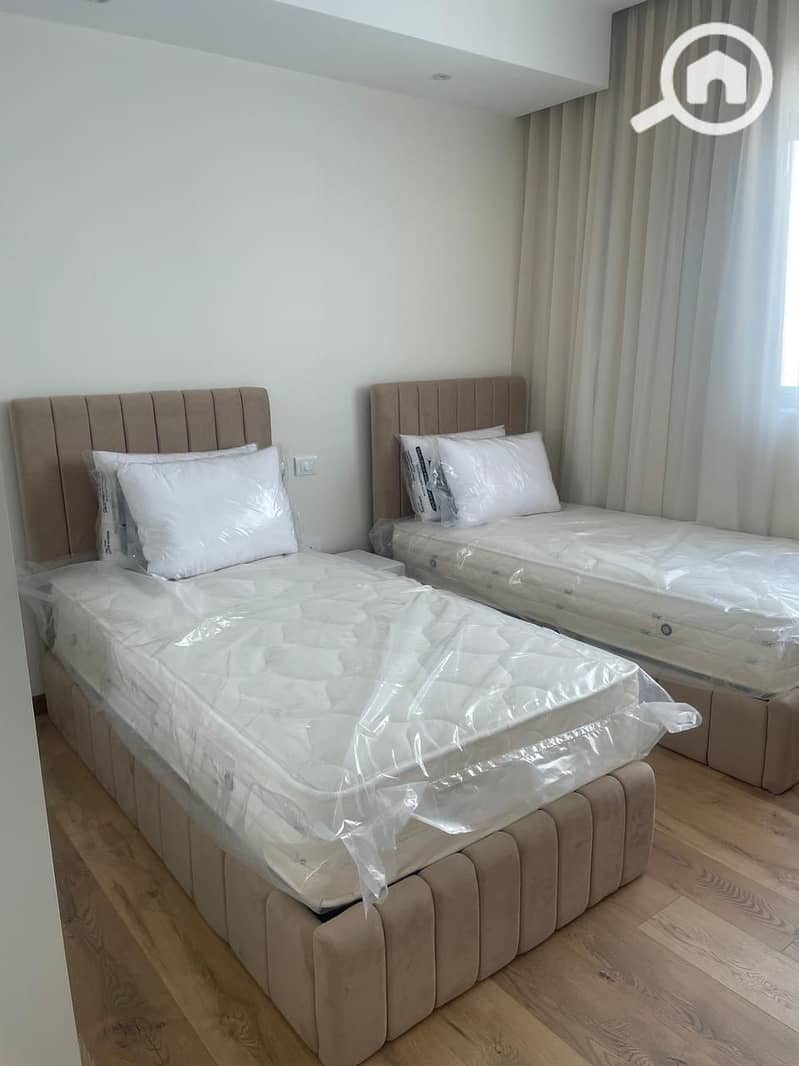 First-Time Rent | Luxury 210 sqm Furnished Apartment at Lake View Residence | Direct Lake View | 3 Bedrooms | 2 Parking Spaces - Ansicht 4