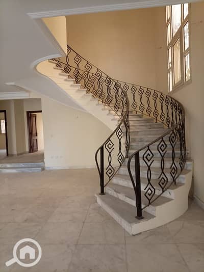 5 Bedroom Duplex for Rent in 6th of October, Giza - 16. jpg 5 Bedroom Duplex for Rent in 6th of October, Giza - 16. jpg