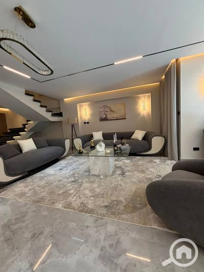 دوبلكس 5 غرف نوم للبيع في القاهرة الجديدة، القاهرة - 09b706e1-f0ef-4b2f-a55c-4966097a25b1. jpg دوبلكس 5 غرف نوم للبيع في القاهرة الجديدة، القاهرة - 09b706e1-f0ef-4b2f-a55c-4966097a25b1. jpg