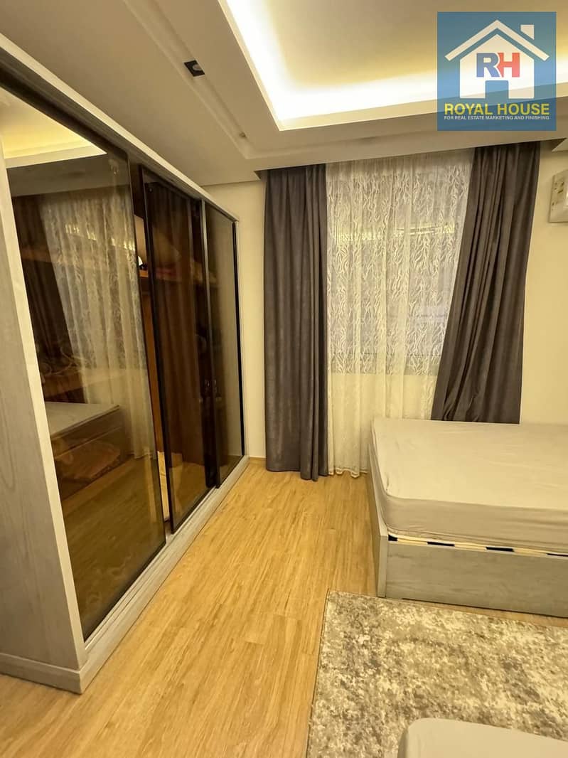 9 20dee5b0-1e24-41e3-b9d1-d9be65ac7b72. jpg
